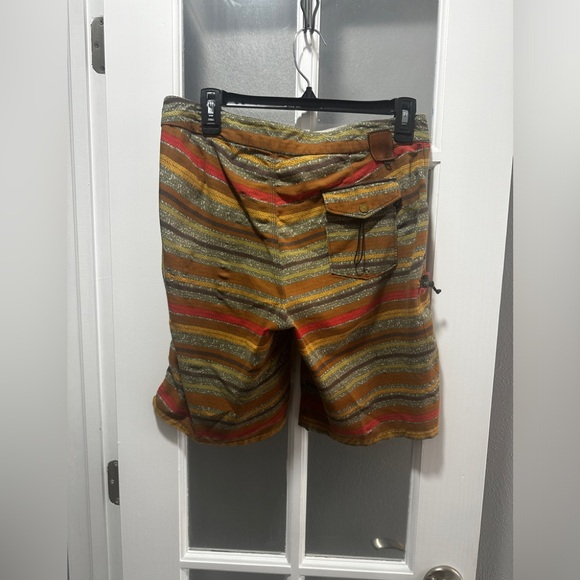 Burton Men's Moxie Boardshort, Keef Blanket Stripe - Picture 4 of 14